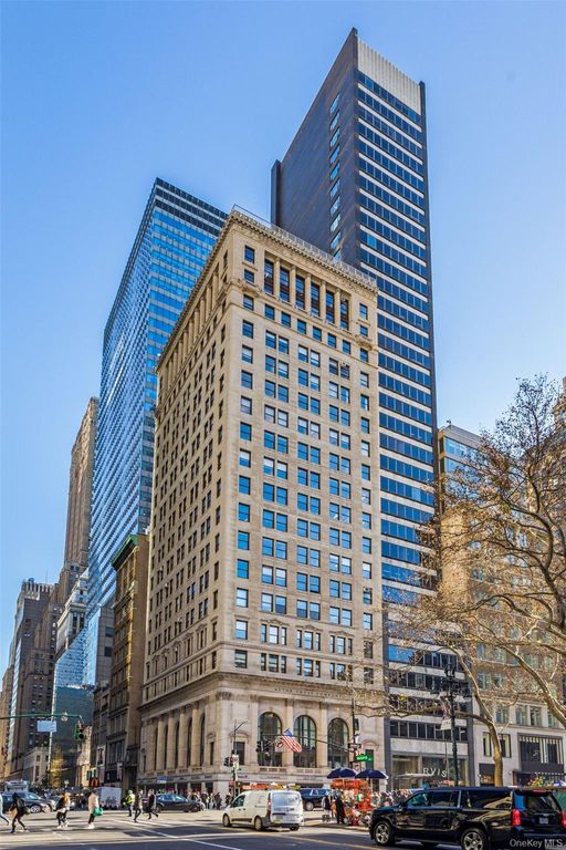 501 Fifth Avenue #2001 & #2007, New York (manhattan), NY 10017 — exterior