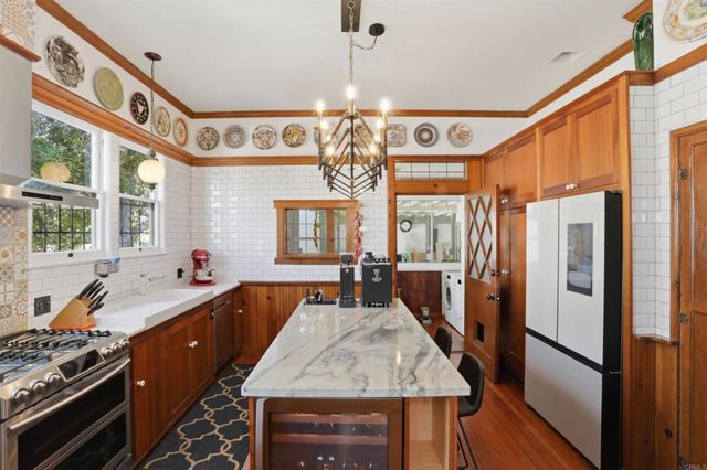 1079 21st Street, San Diego, CA 92102