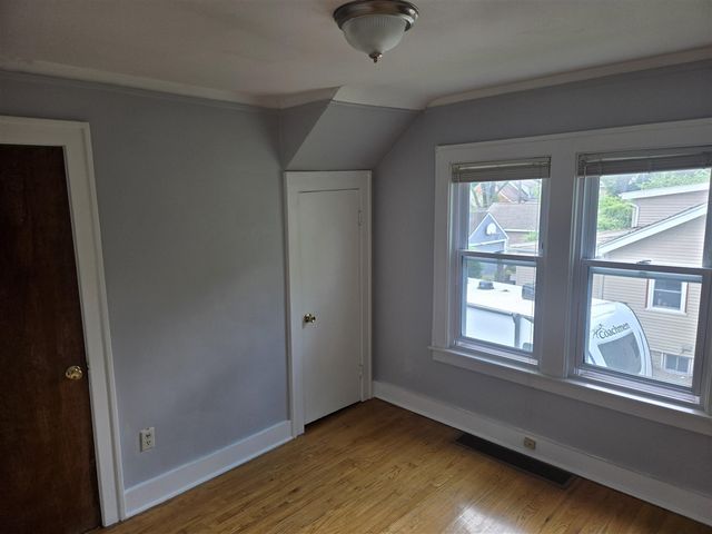 928 Maplegrove Avenue, Royal Oak, MI 48067