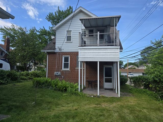 928 Maplegrove Avenue, Royal Oak, MI 48067
