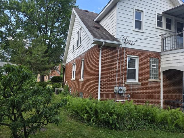 928 Maplegrove Avenue, Royal Oak, MI 48067