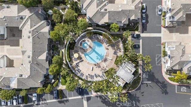 32 Carlsbad, Aliso Viejo, CA 92656