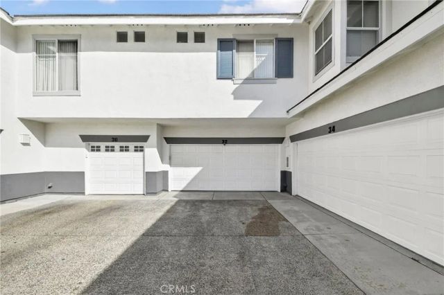 32 Carlsbad, Aliso Viejo, CA 92656