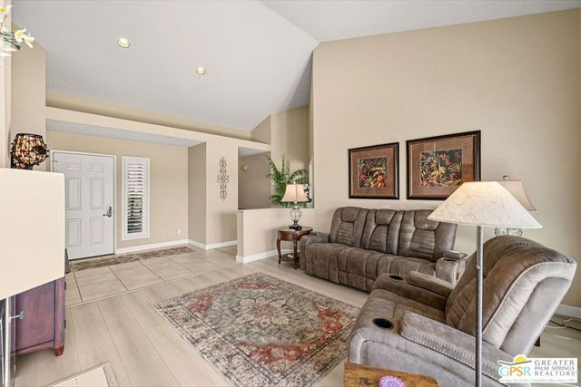 41360 Kansas Street, Palm Desert, CA 92211