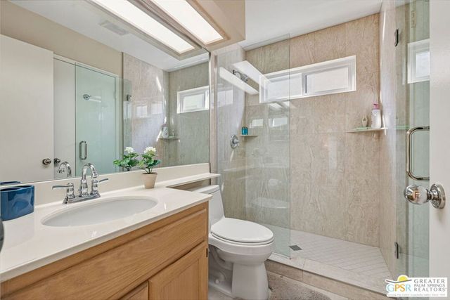 41360 Kansas Street, Palm Desert, CA 92211