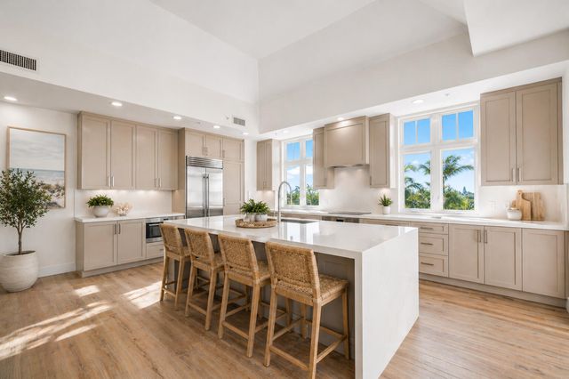 178 Lake Drive 4101, Palm Beach Shores, FL 33404