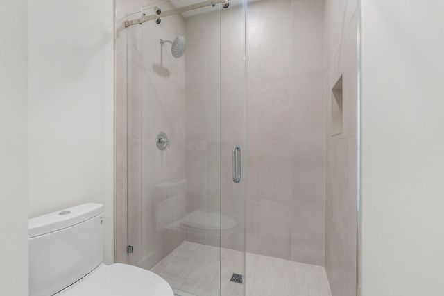 178 Lake Drive 4101, Palm Beach Shores, FL 33404