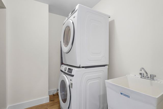 178 Lake Drive 4101, Palm Beach Shores, FL 33404