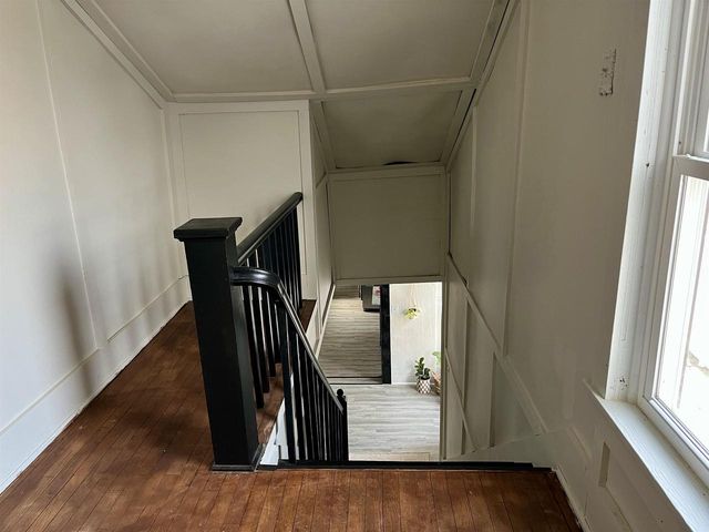 705 W NORTH WATER STREET, New London, WI 54981