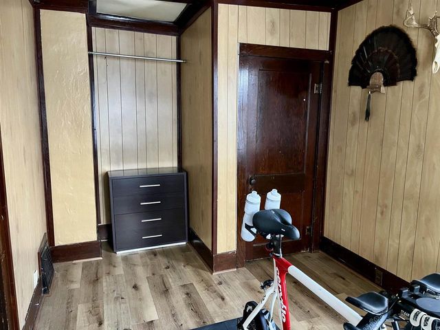 705 W NORTH WATER STREET, New London, WI 54981