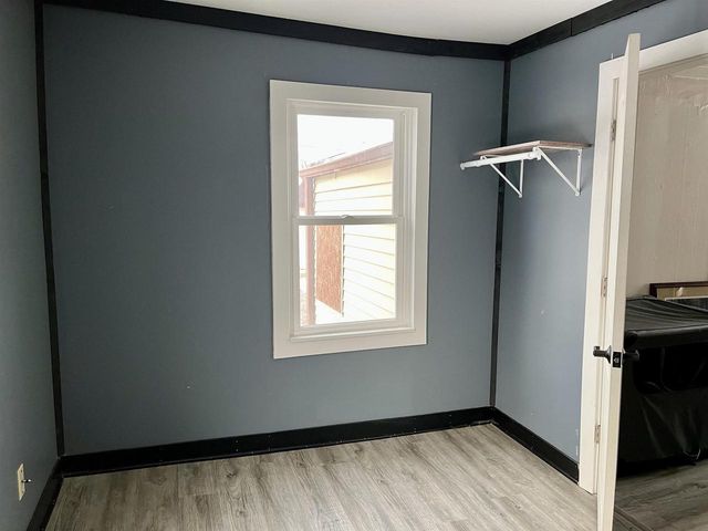 705 W NORTH WATER STREET, New London, WI 54981