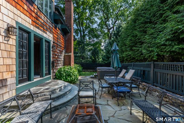 17 Kirby Road, Washington, CT 06793