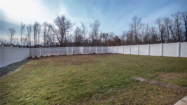 146 Red Horse Drive, Buffalo Twp, PA 16055