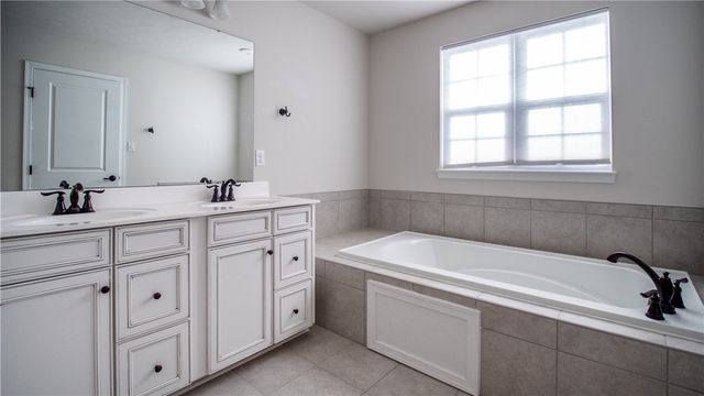 146 Red Horse Drive, Buffalo Twp, PA 16055