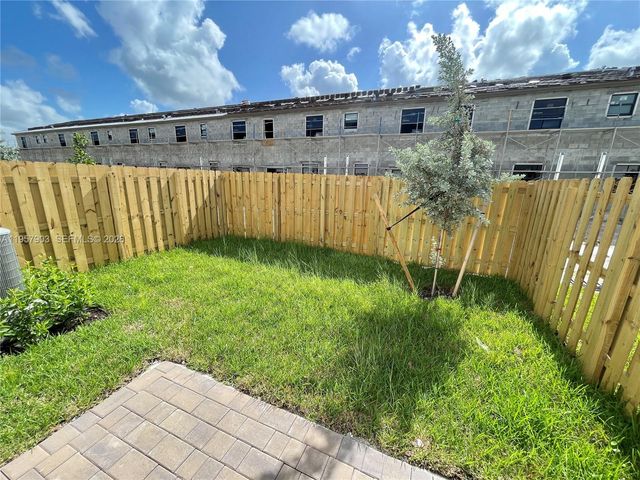 23110 SW 129th Pl 23110, Miami, FL 33170