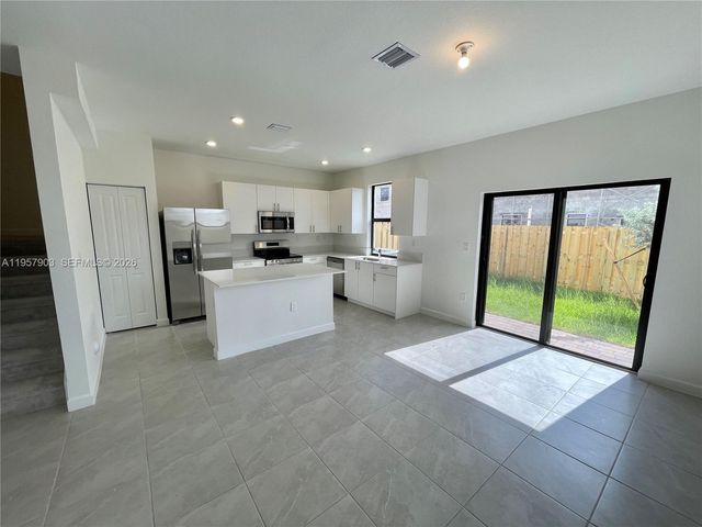 23110 SW 129th Pl 23110, Miami, FL 33170