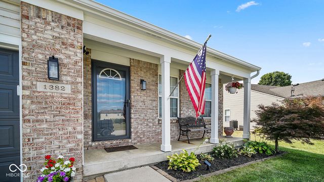 1382 Fall Ridge Drive, Brownsburg, IN 46112