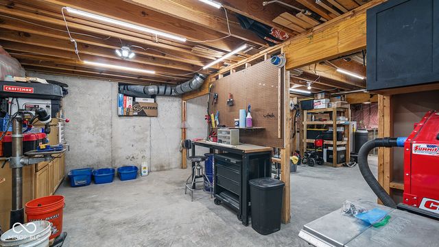 1382 Fall Ridge Drive, Brownsburg, IN 46112
