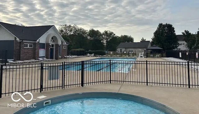 1382 Fall Ridge Drive, Brownsburg, IN 46112