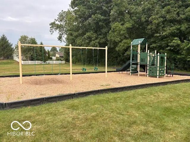 1382 Fall Ridge Drive, Brownsburg, IN 46112