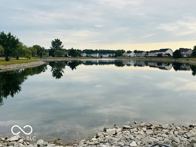 1382 Fall Ridge Drive, Brownsburg, IN 46112