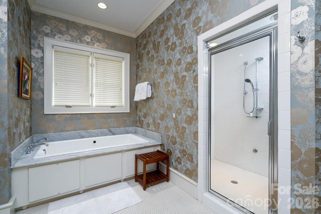 2375 Southpoint Lane, New London, NC 28127