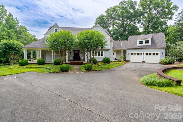 2375 Southpoint Lane, New London, NC 28127
