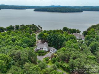 2375 Southpoint Lane, New London, NC 28127