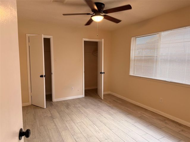 13818 Southline Road, Sugar Land, TX 77498