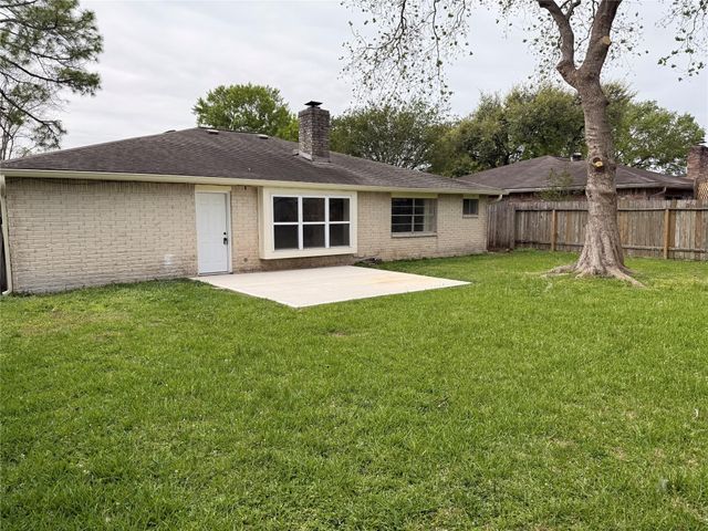 13818 Southline Road, Sugar Land, TX 77498