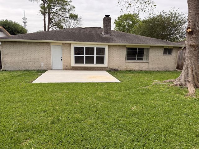 13818 Southline Road, Sugar Land, TX 77498