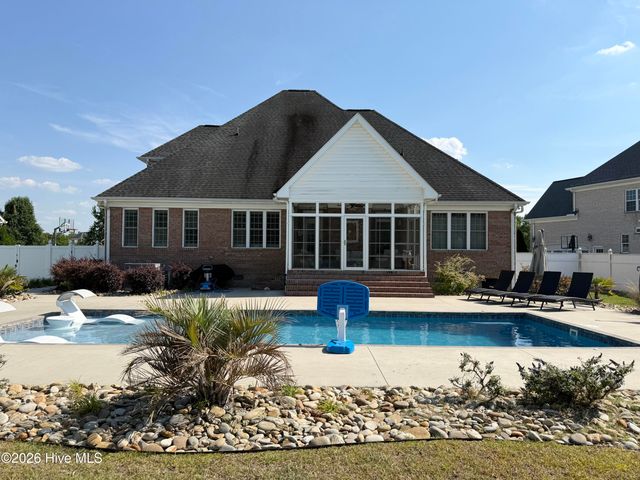 181 Blackwater Drive, Winterville, NC 28590