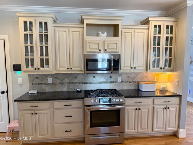 181 Blackwater Drive, Winterville, NC 28590