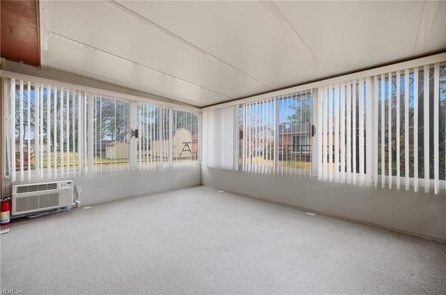 6134 Stephenson AVE, Norfolk, VA 23502