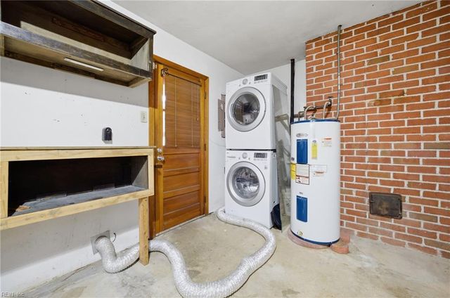 6134 Stephenson AVE, Norfolk, VA 23502