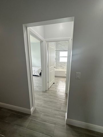 1685 22nd Avenue SW, Vero Beach, FL 32962