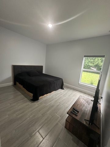 1685 22nd Avenue SW, Vero Beach, FL 32962