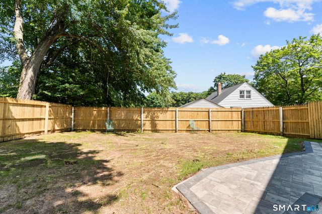251 North Hoadley Street, Naugatuck, CT 06770