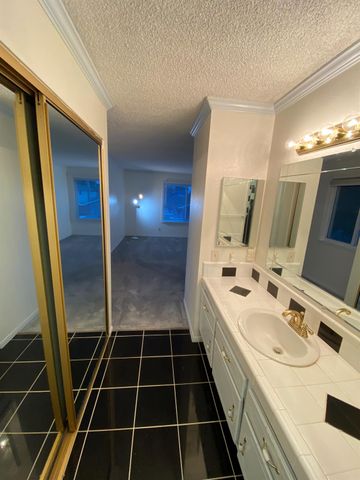 9243 Carla Way, Sacramento, CA 95826