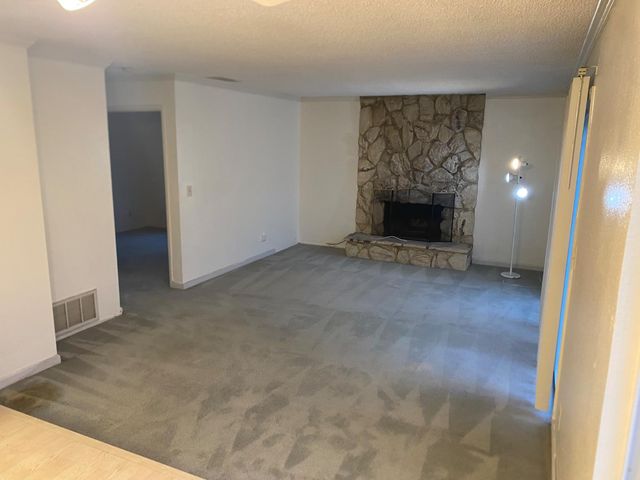 9243 Carla Way, Sacramento, CA 95826