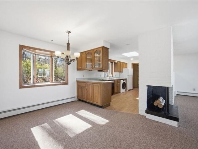 56 Congress St, Braintree, MA 02184
