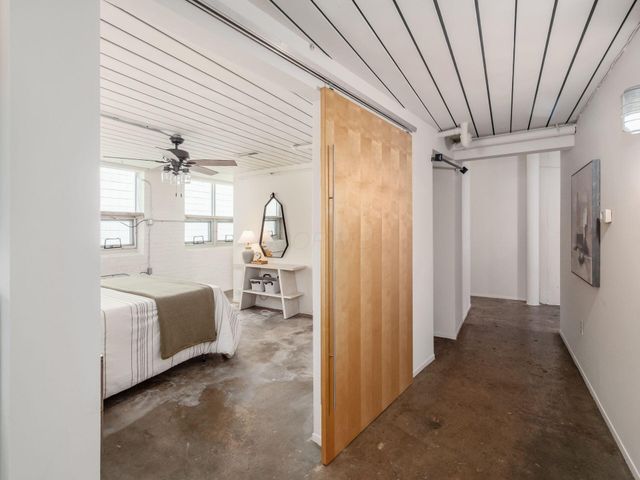 60 E Spring Street, 121, Columbus, OH 43215