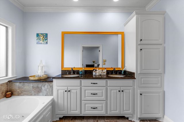 1109 Laurel Creek Drive, Shreveport, LA 71106