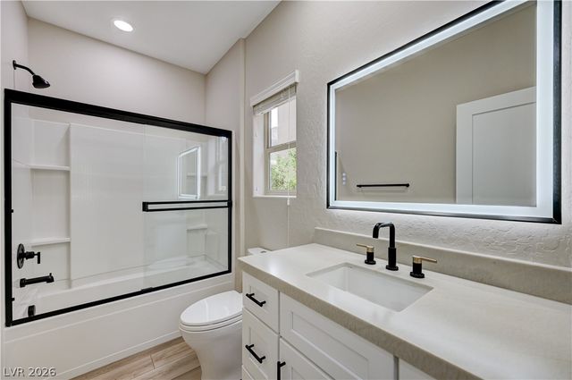 5764 Shadow Bend Drive, Las Vegas, NV 89135