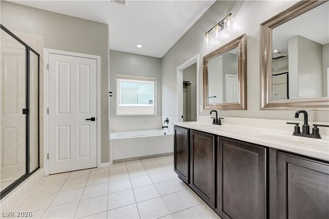 5764 Shadow Bend Drive, Las Vegas, NV 89135