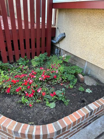 1245 Sherburne Avenue, Saint Paul, MN 55104