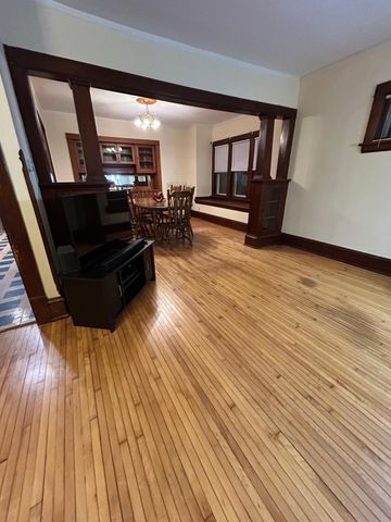 1245 Sherburne Avenue, Saint Paul, MN 55104