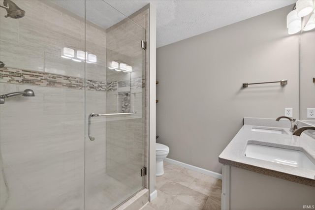 4589 S Hummingbird Court, Bloomington, IN 47401