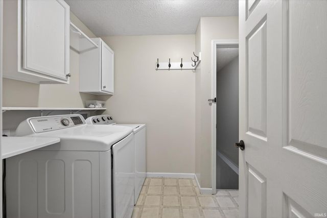 4589 S Hummingbird Court, Bloomington, IN 47401