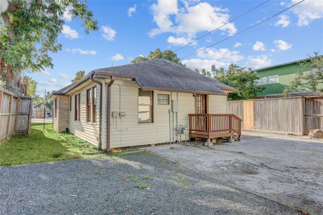 610 Columbia Street, Houston, TX 77007